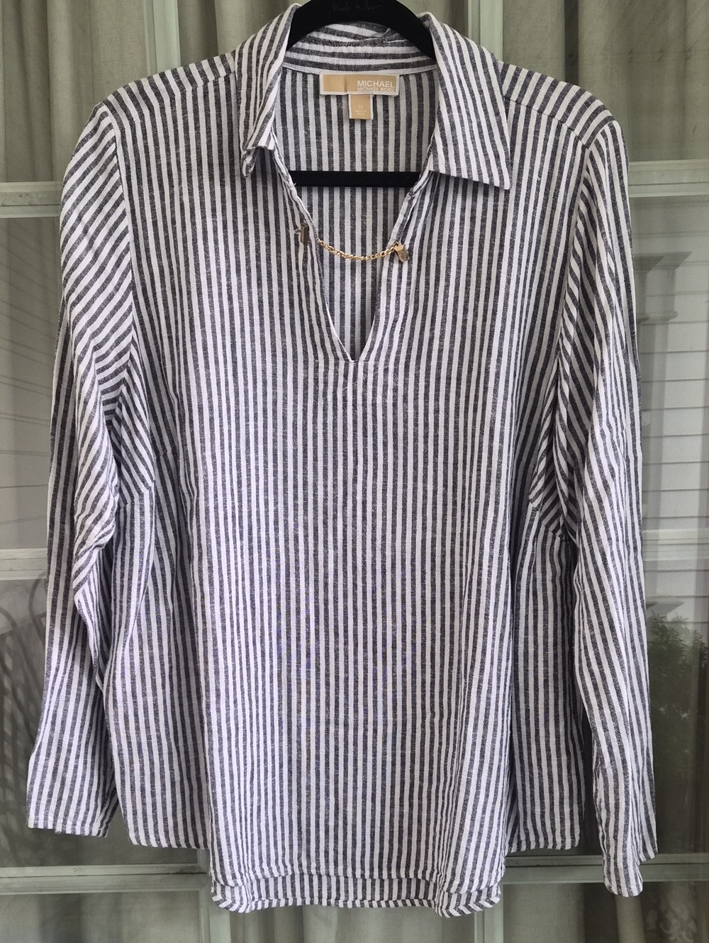 Michael Kors Men’s Black and White Vertical Stripe Collared Shirt